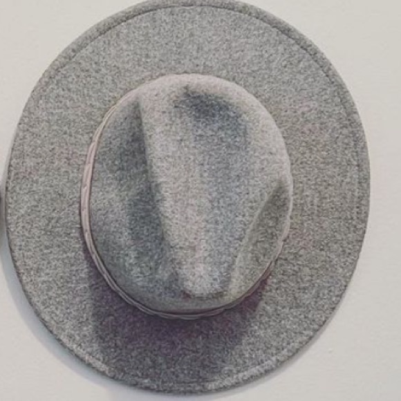 Accessories - Grey Hat SAME DAY SHIP 💨🛫📦🤗